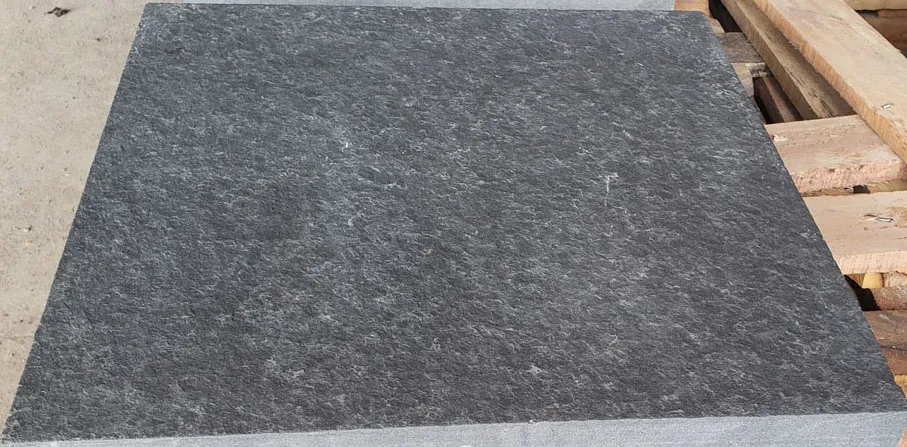 Basalt Antrazith Boden 60x40x3cm geflammt &amp; gebürstet